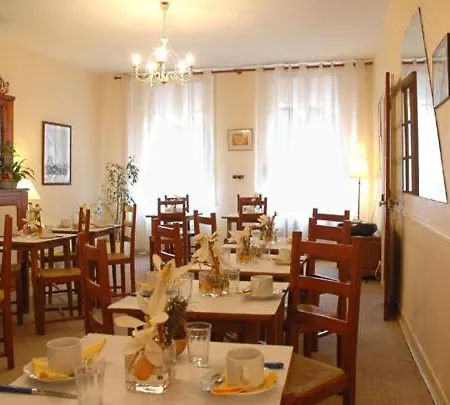 Henri Iv 3* Saint-Valery-en-Caux
